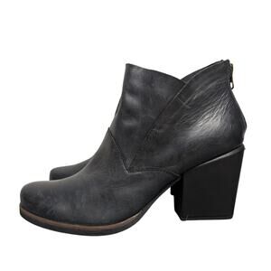 Kork Ease Castaneda Booties Womens 10 Soft Leather Equestrian Timeless Classic